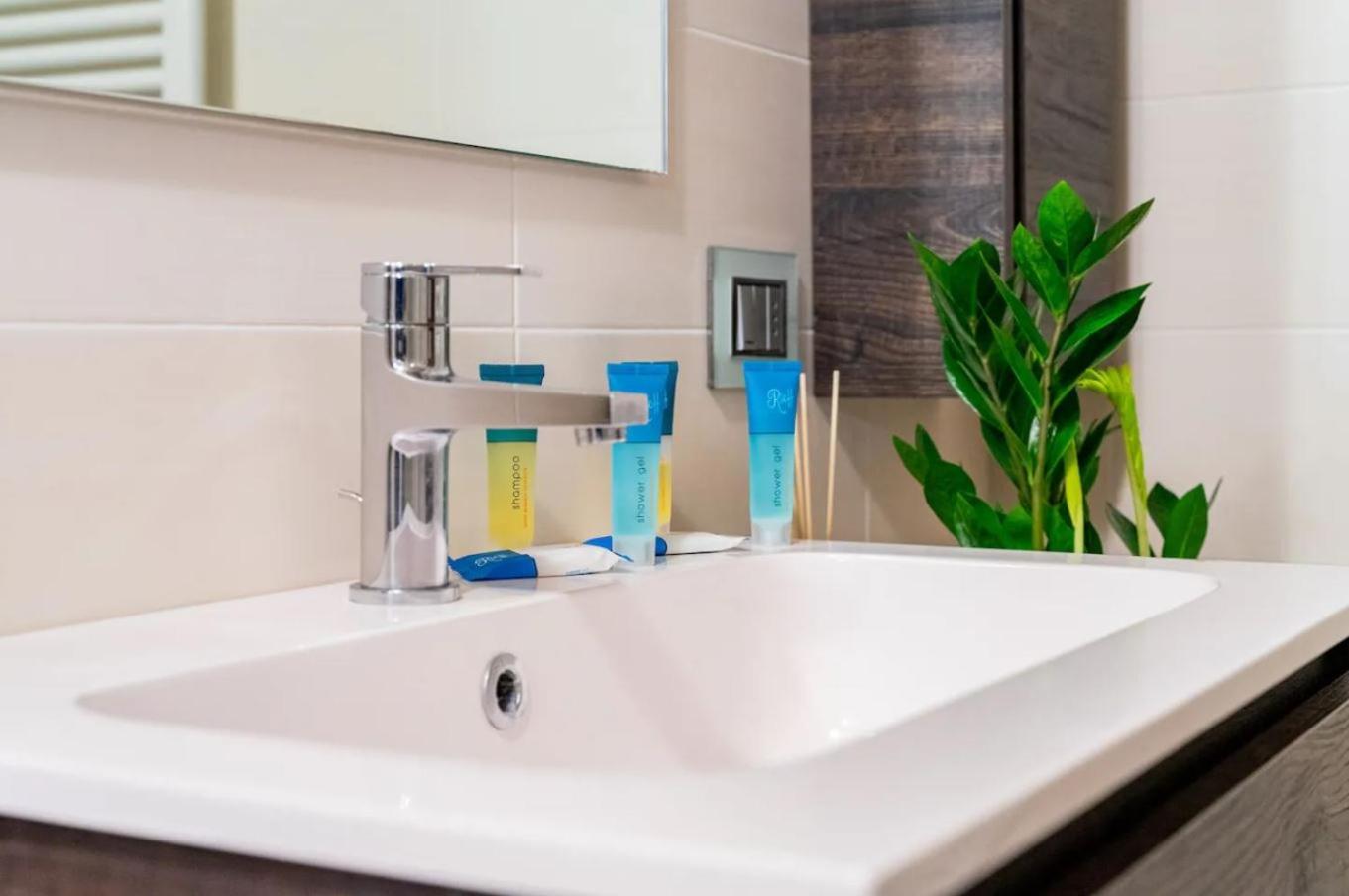 Magnolia Home - Piazza Delle Erbe Verona Eksteriør bilde